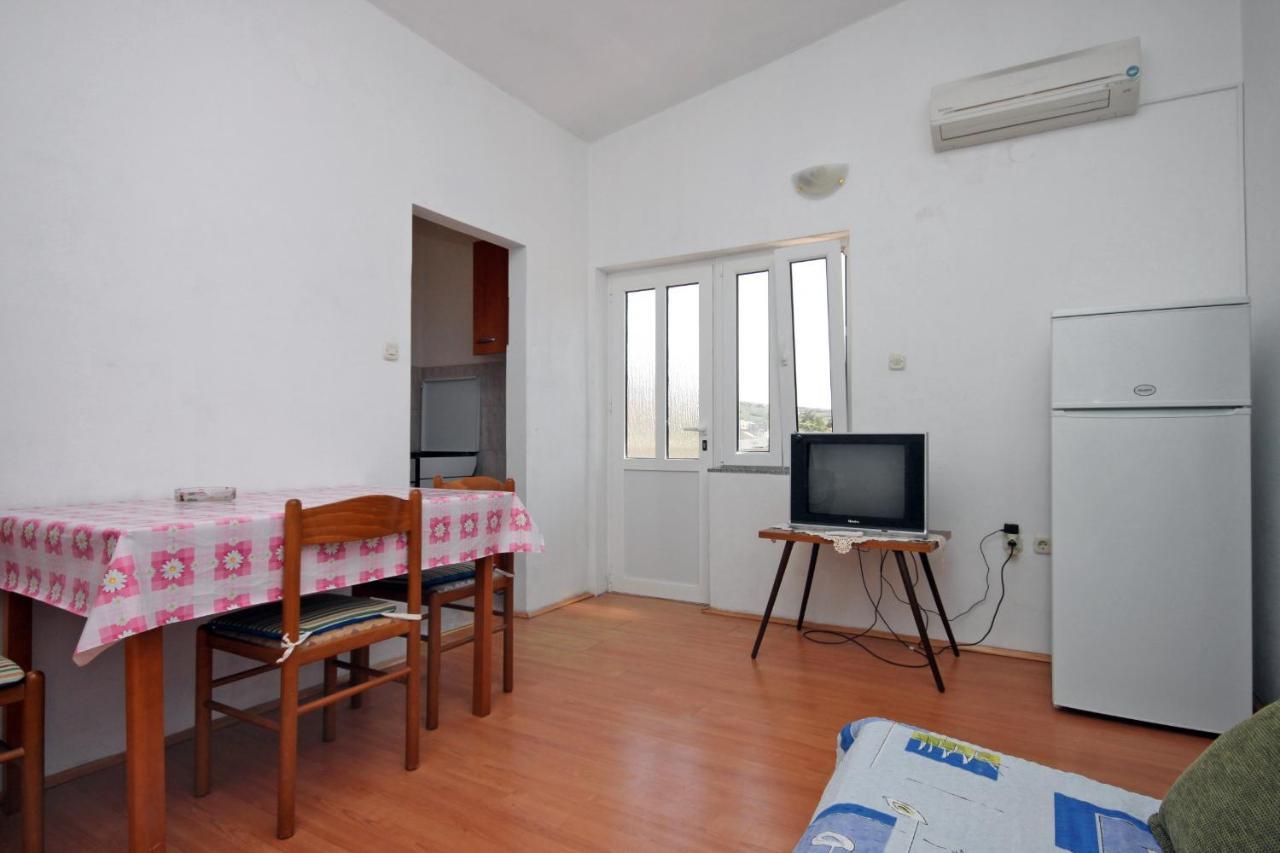 Apartments By The Sea Metajna, Pag - 6351 Extérieur photo