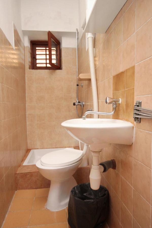 Apartments By The Sea Metajna, Pag - 6351 Extérieur photo
